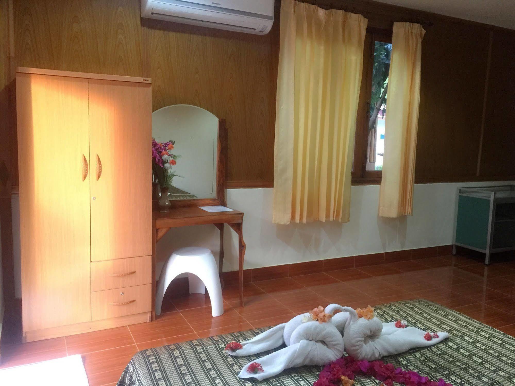 Poonsap Resort Ko Lanta Extérieur photo