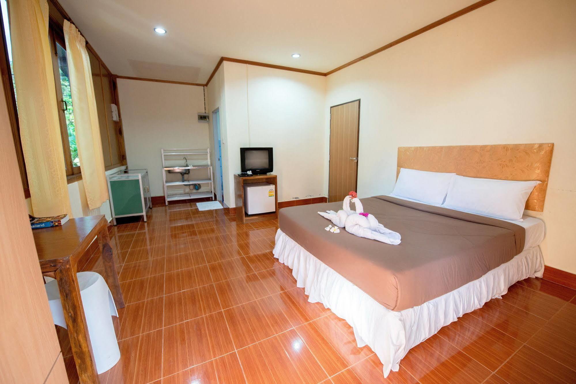 Poonsap Resort Ko Lanta Extérieur photo