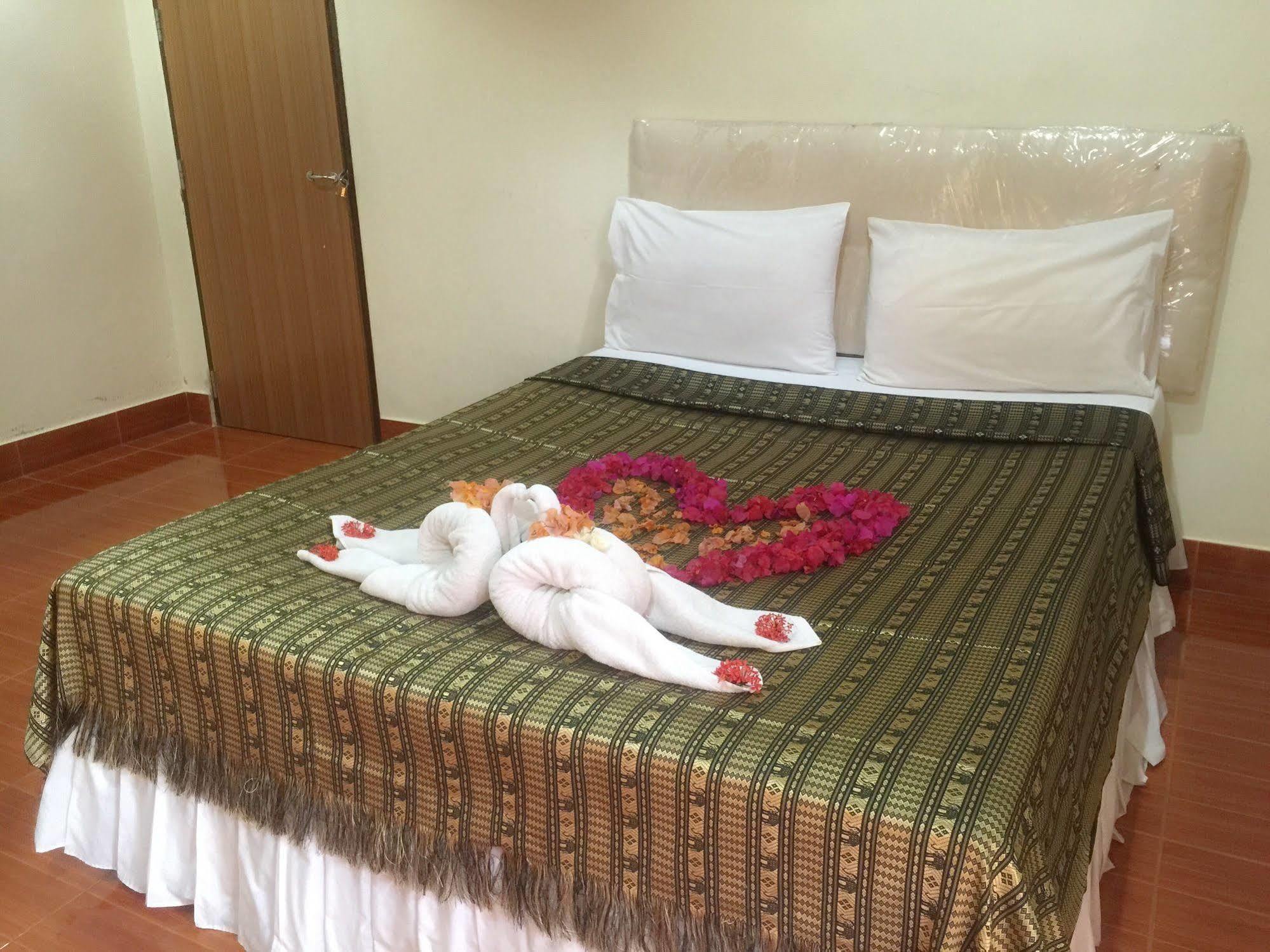 Poonsap Resort Ko Lanta Extérieur photo