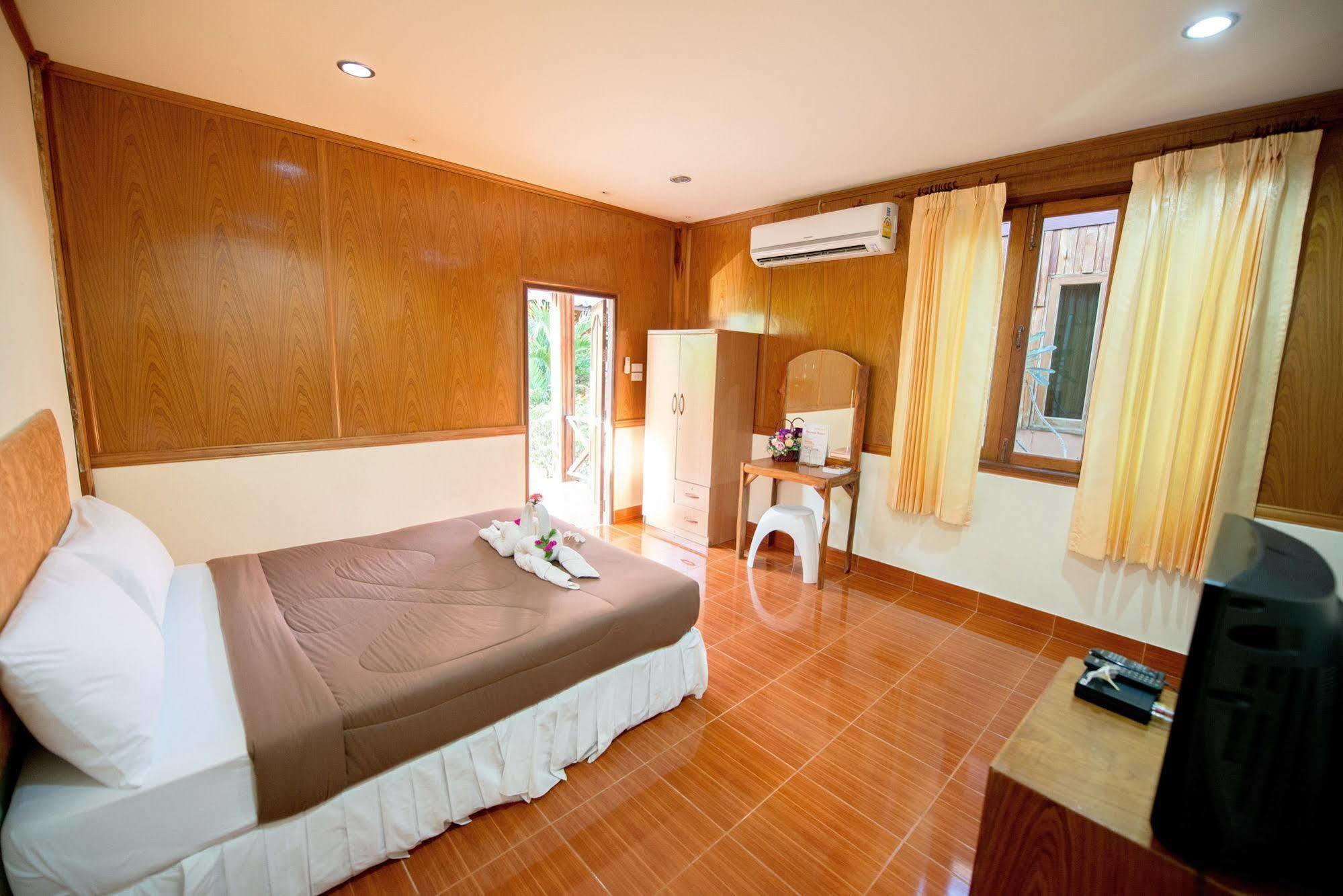 Poonsap Resort Ko Lanta Extérieur photo