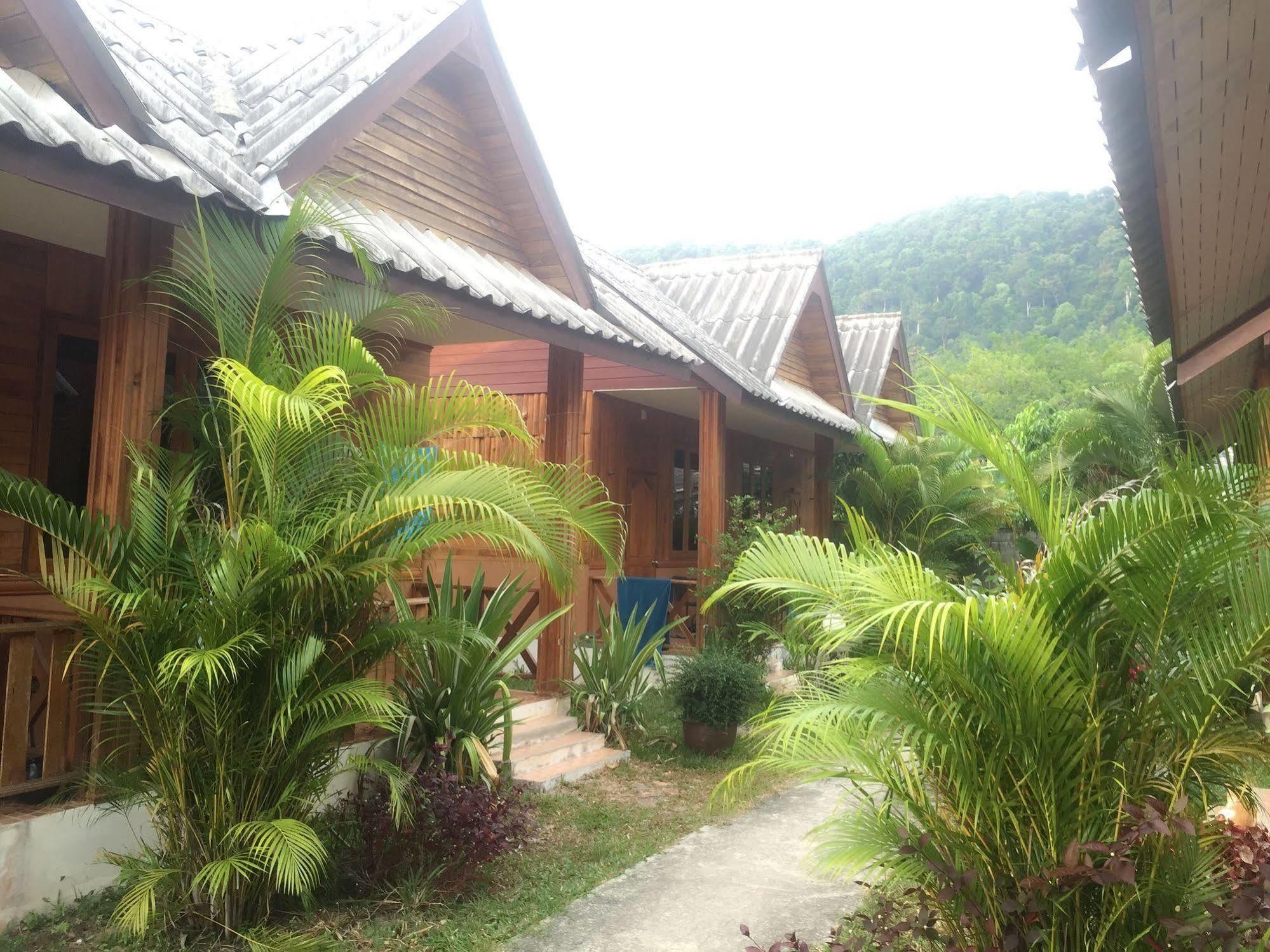 Poonsap Resort Ko Lanta Extérieur photo
